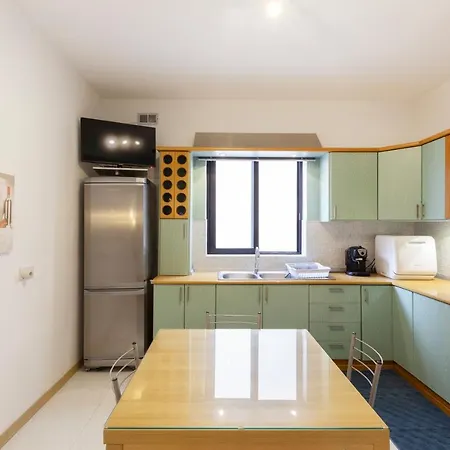 Apartmán Zbg14- Private Entrance First Floor Maisonette *